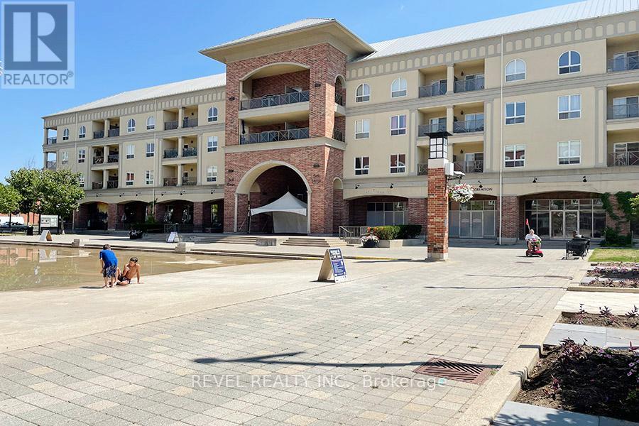 403 - 150 COLBORNE STREET