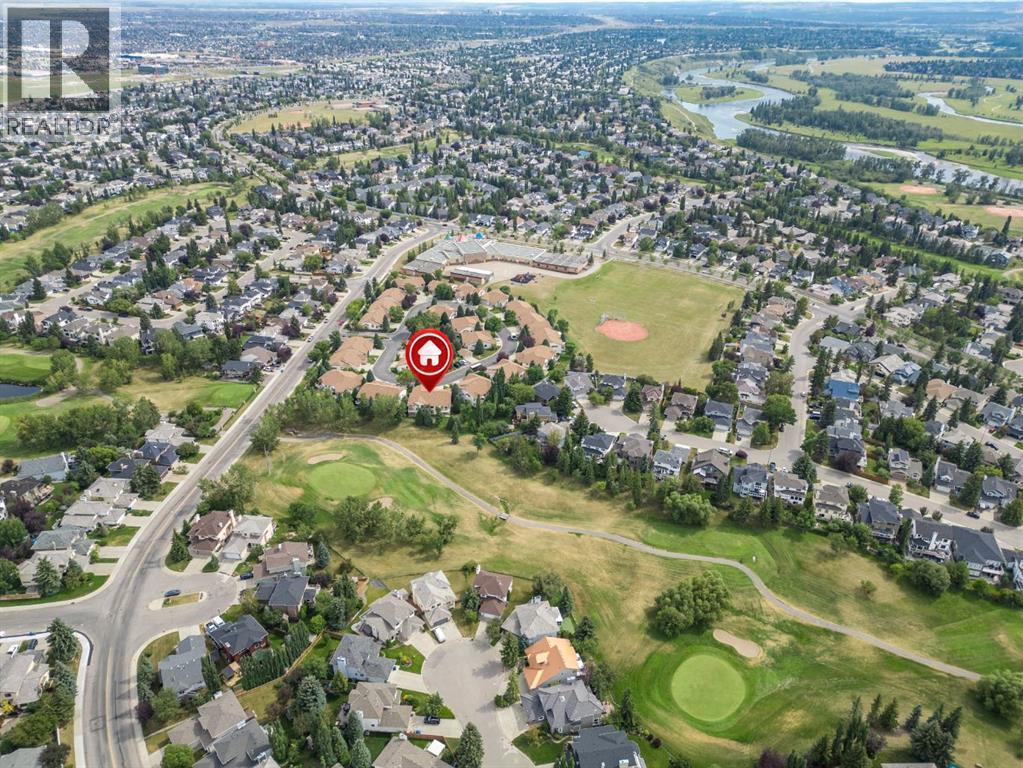 22 Douglas Woods Park SE