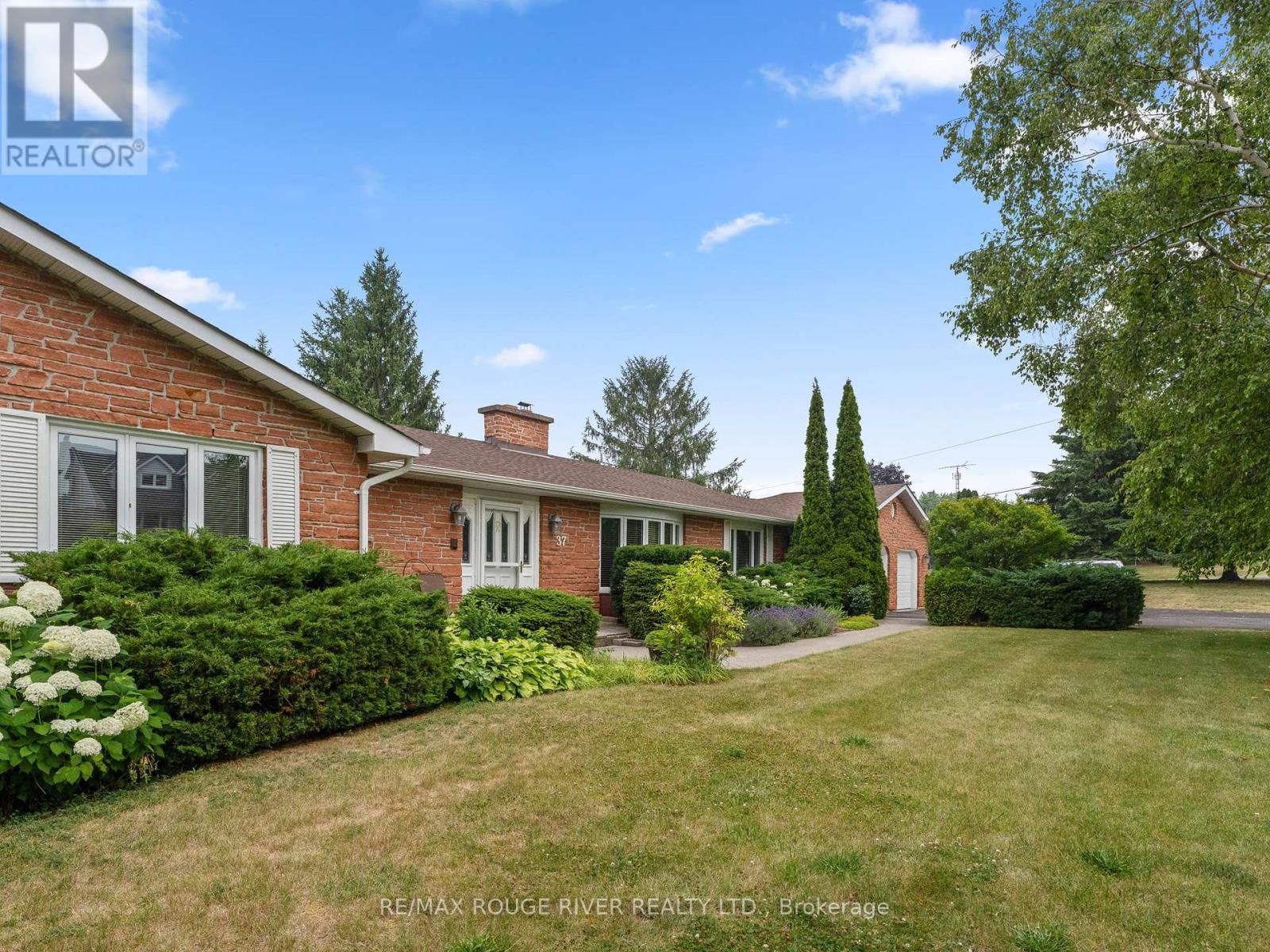37 STONERIDGE ROAD