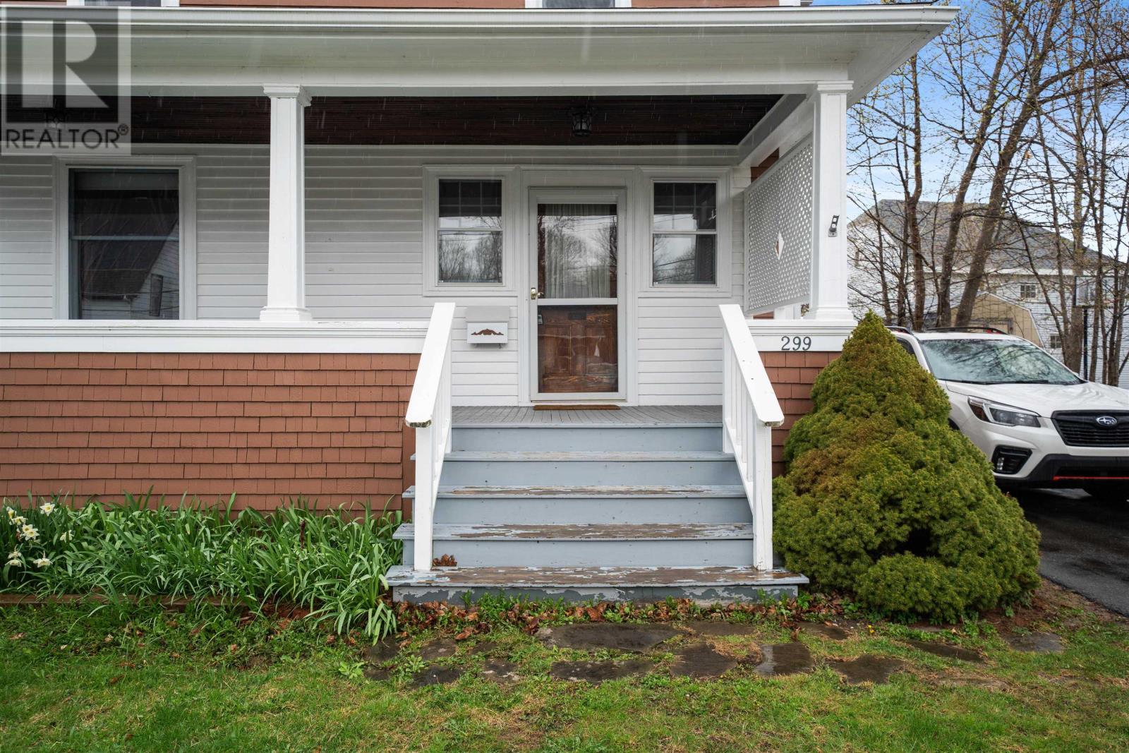299 Albert Street