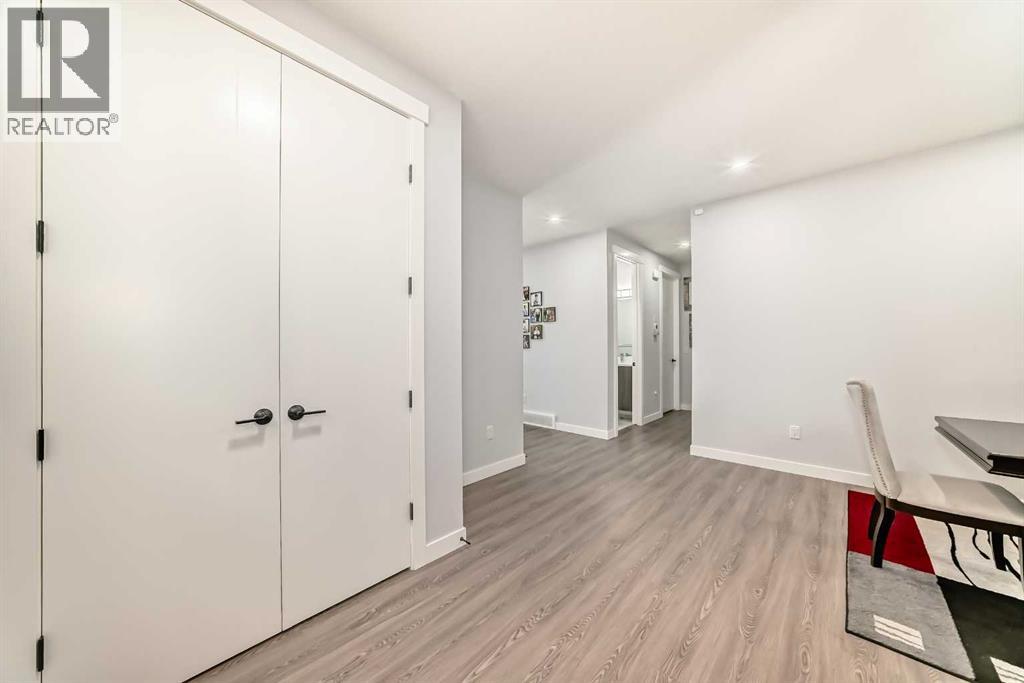 82 Waterford Crescent