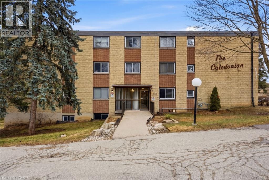 Photo 1 of 24 — 944 CALEDONIAN View Unit# 206, Cambridge, ON N3H1A5