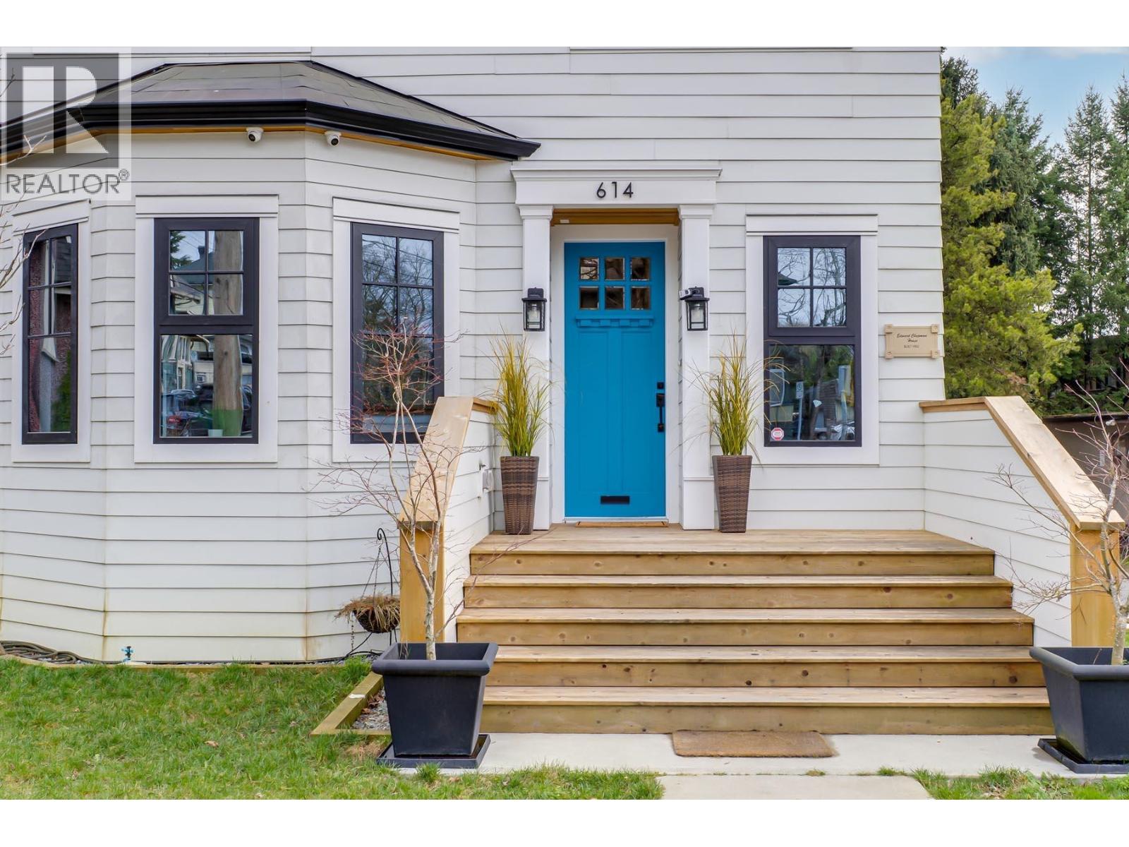 614 FOURTH AVENUE
