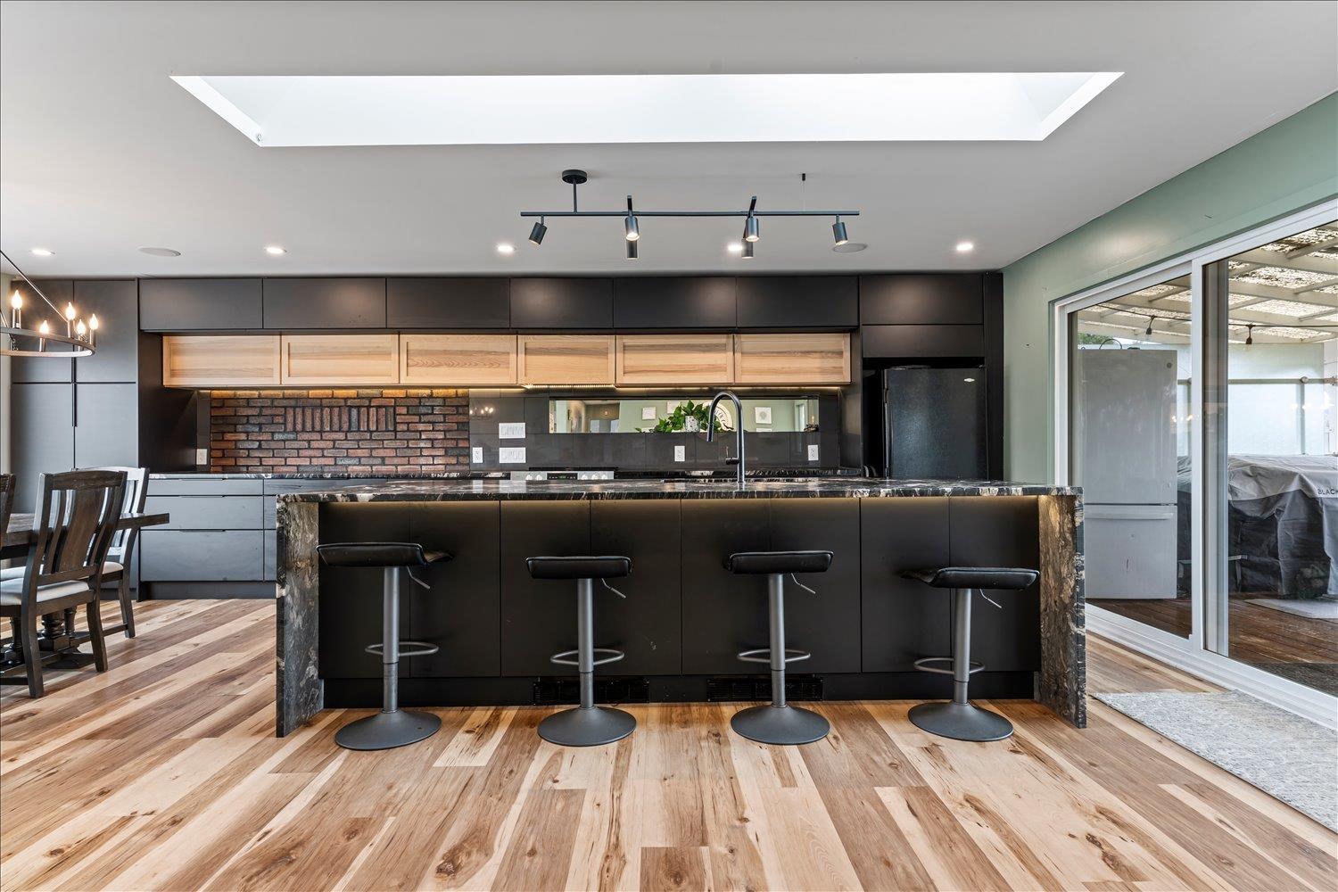 6531 WILTSHIRE STREET|Sardis South