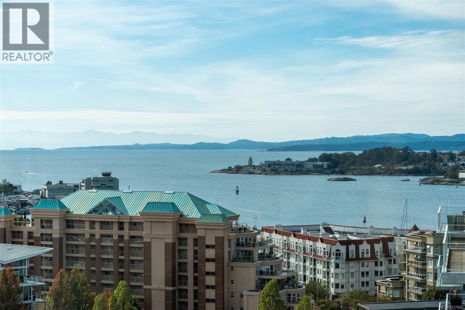 909/910 100 Saghalie Rd