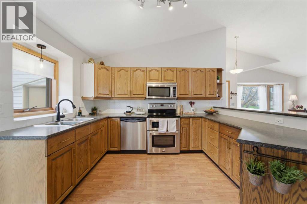 109 Downey Place