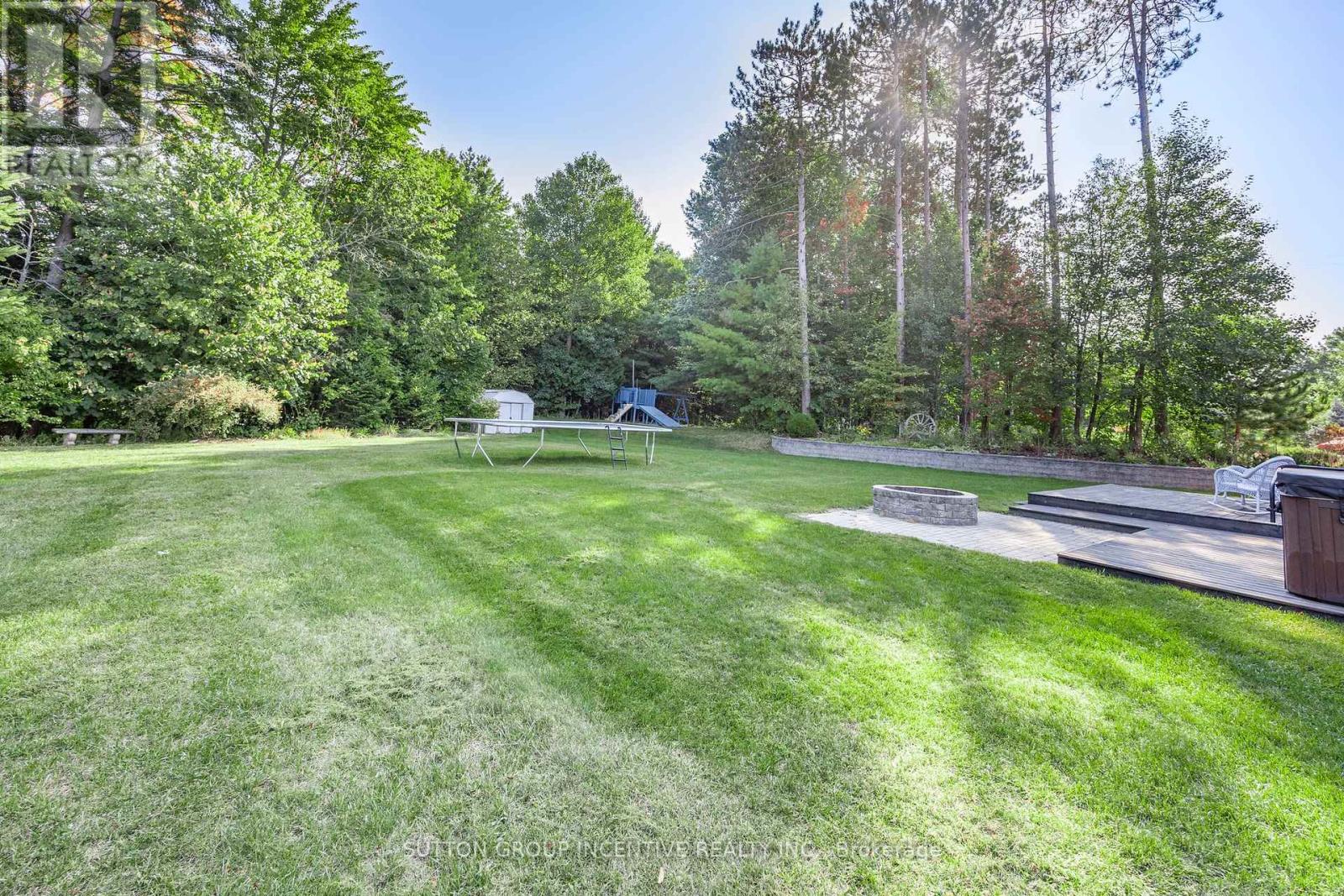 38 LILAC LANE