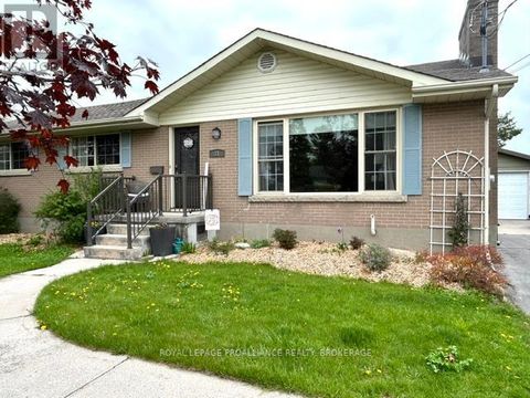 31 SHERWOOD AVENUE Loyalist (Amherstview) ON K7N1N3