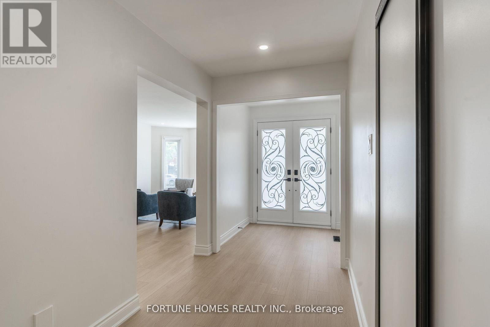 31 ORTONA DRIVE
