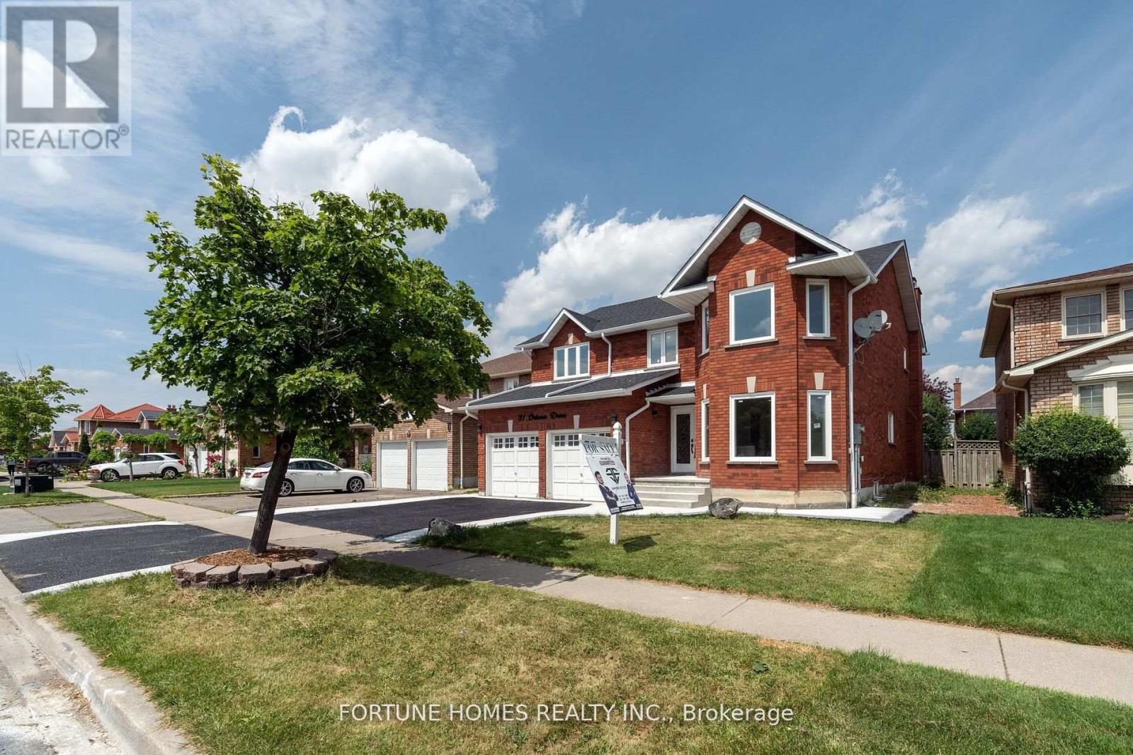 31 ORTONA DRIVE