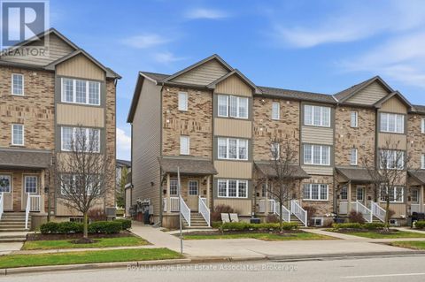 16 - 275 OLD HURON ROAD Kitchener ON N2R1P9