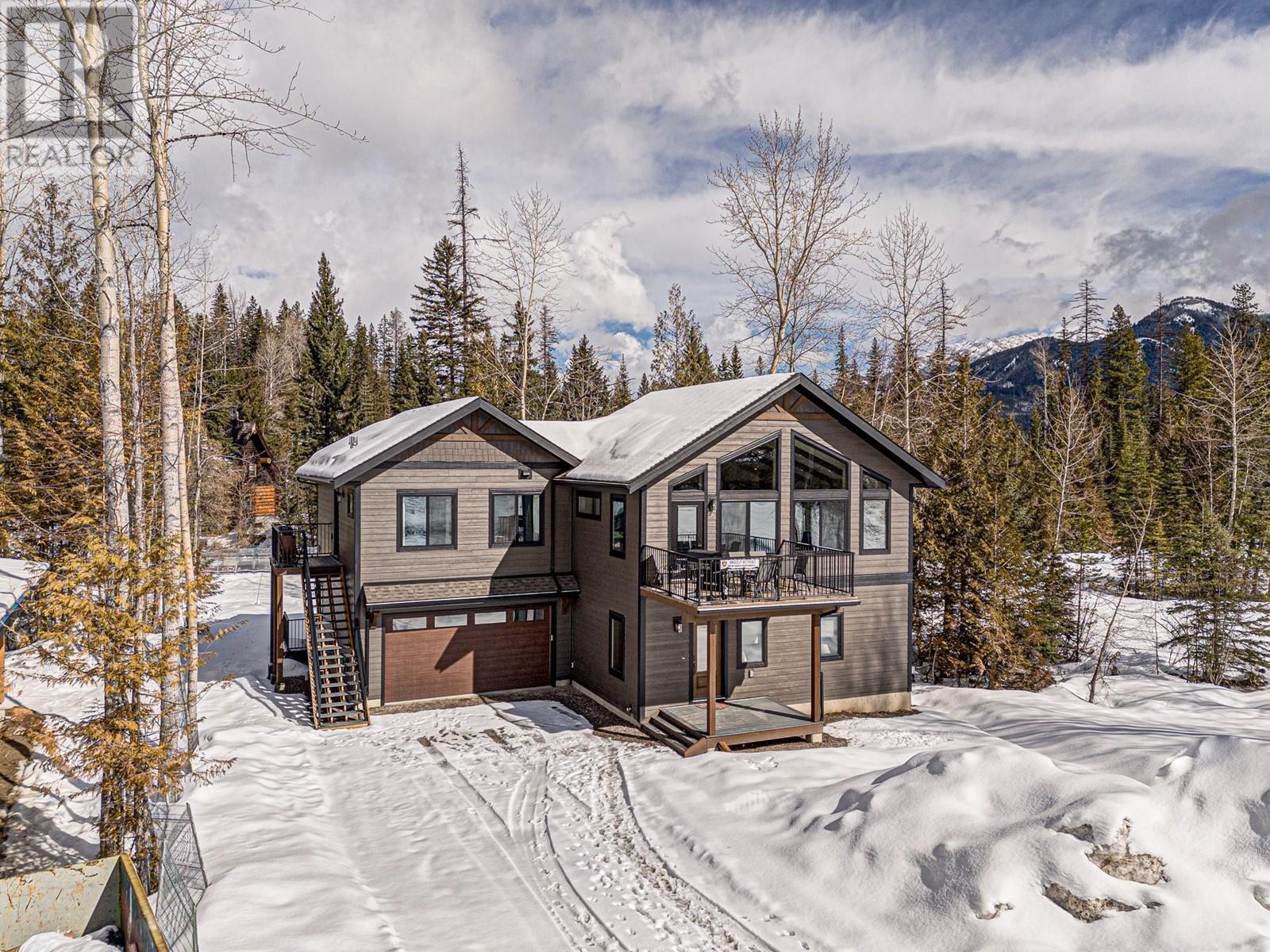 5545 Currie Bowl Way