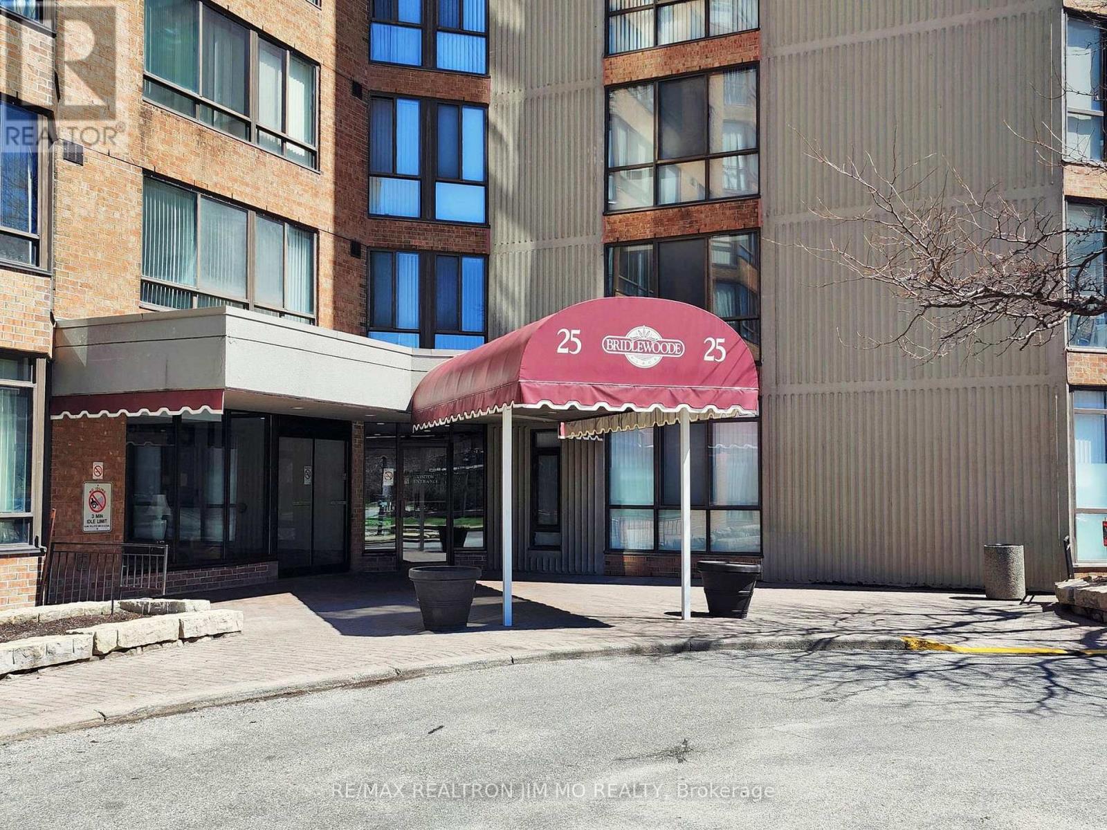 330 - 25 BAMBURGH CIRCLE