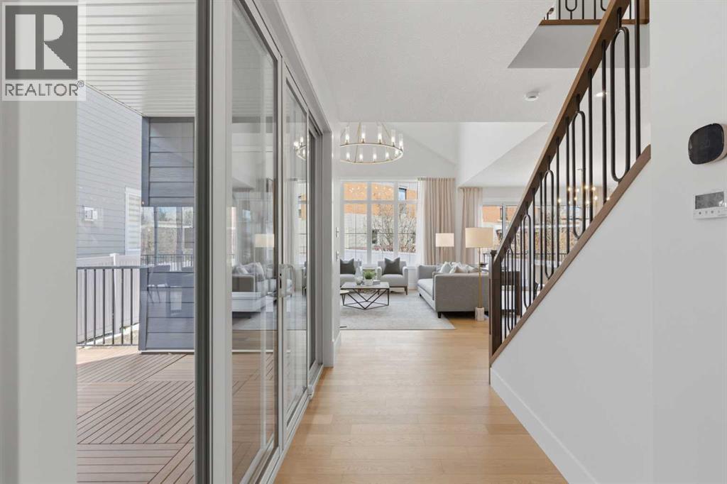 378 Bessborough Drive SW