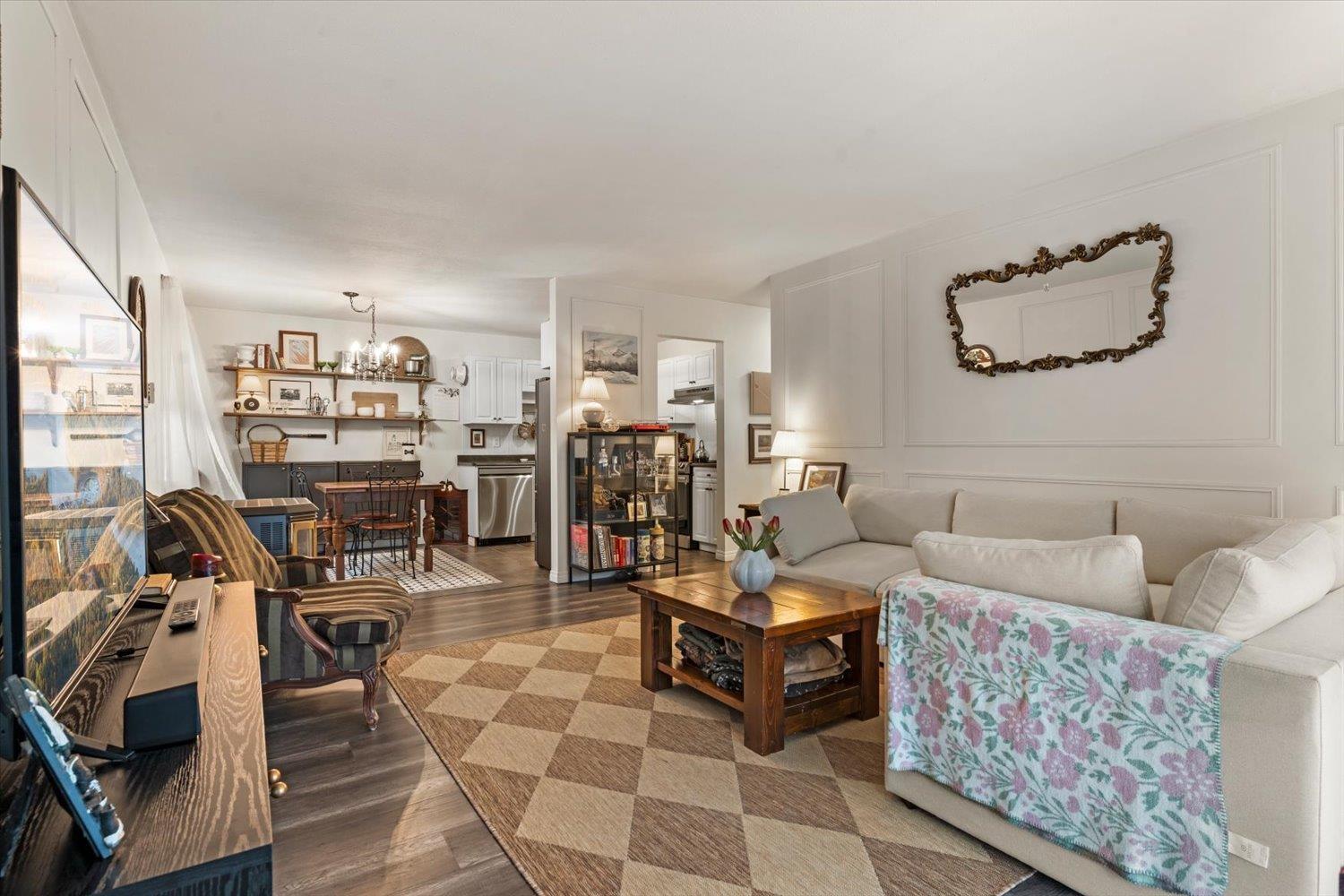 101 45900 LEWIS AVENUE|Chilliwack Proper West