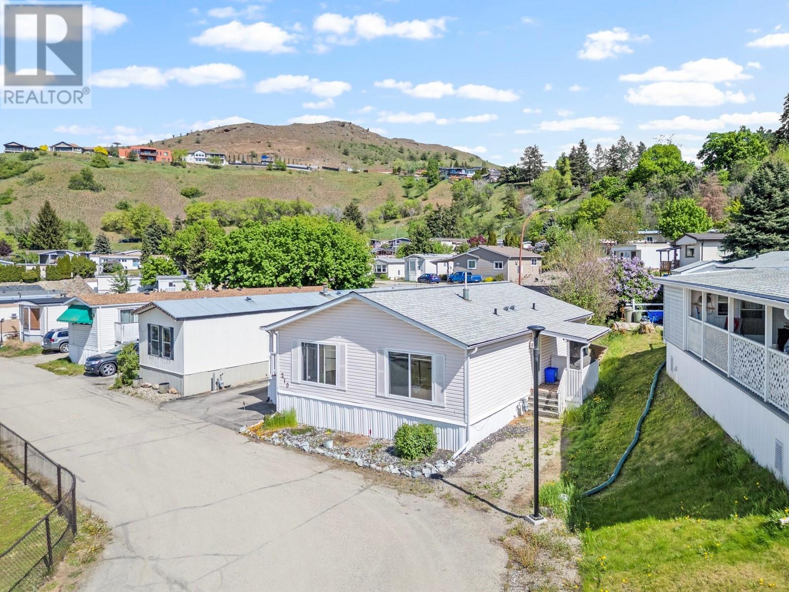 15401 Kalamalka Lake Road Unit# 210
