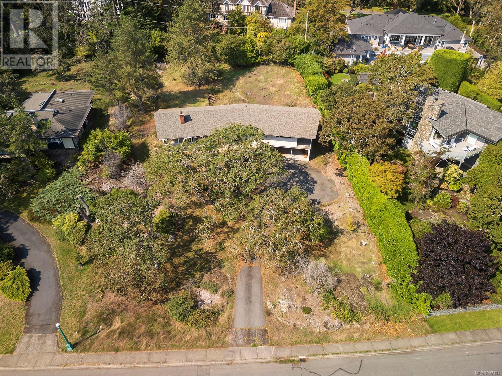 3240 Norfolk Rd