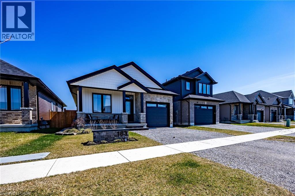 183 LAFAYETTE Street E