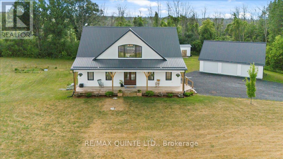 806 NEWBURGH ROAD