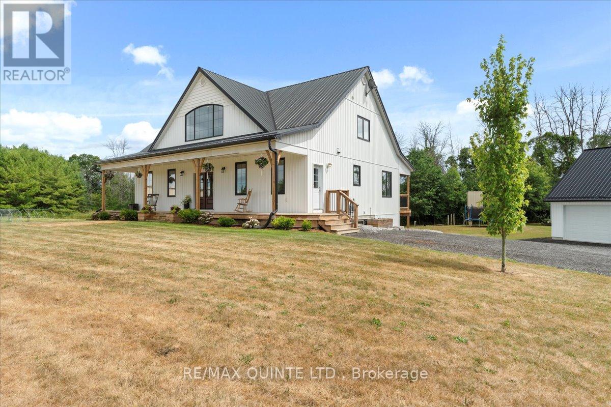 806 NEWBURGH ROAD