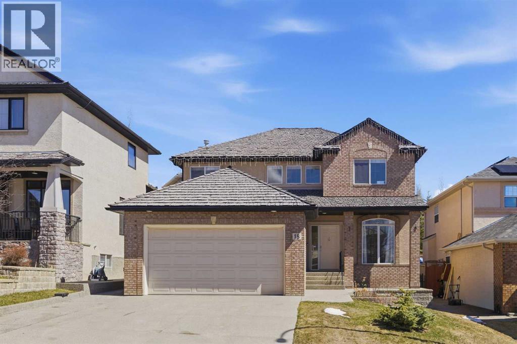 18 Royal Crest Way NW