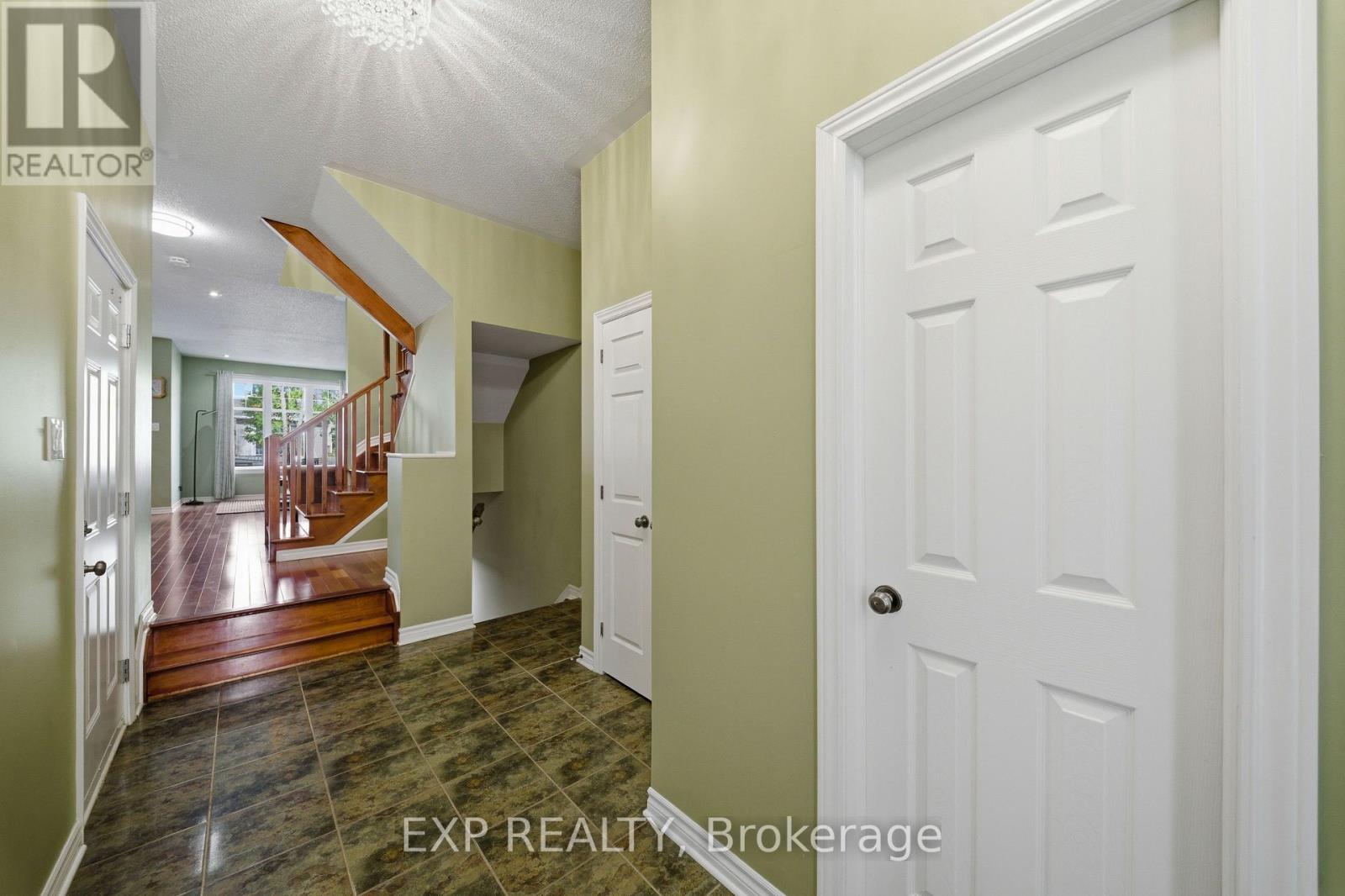 4265 KELLY FARM DRIVE
