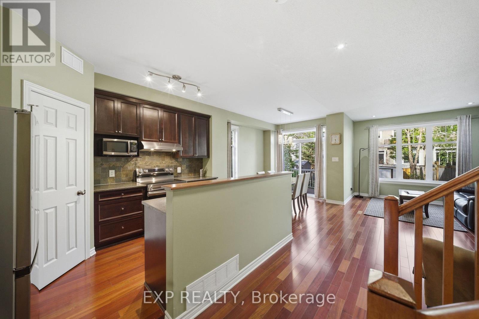 4265 KELLY FARM DRIVE