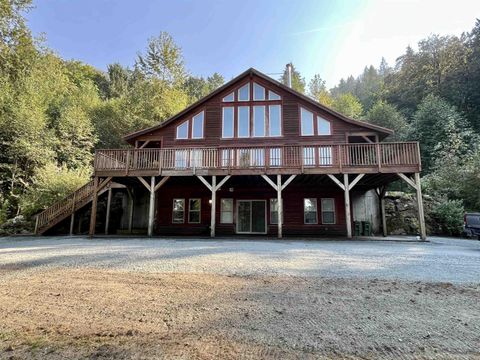 6981 MARBLE HILL ROAD|Eastern Hillsides Chilliwack BC V4Z1J5