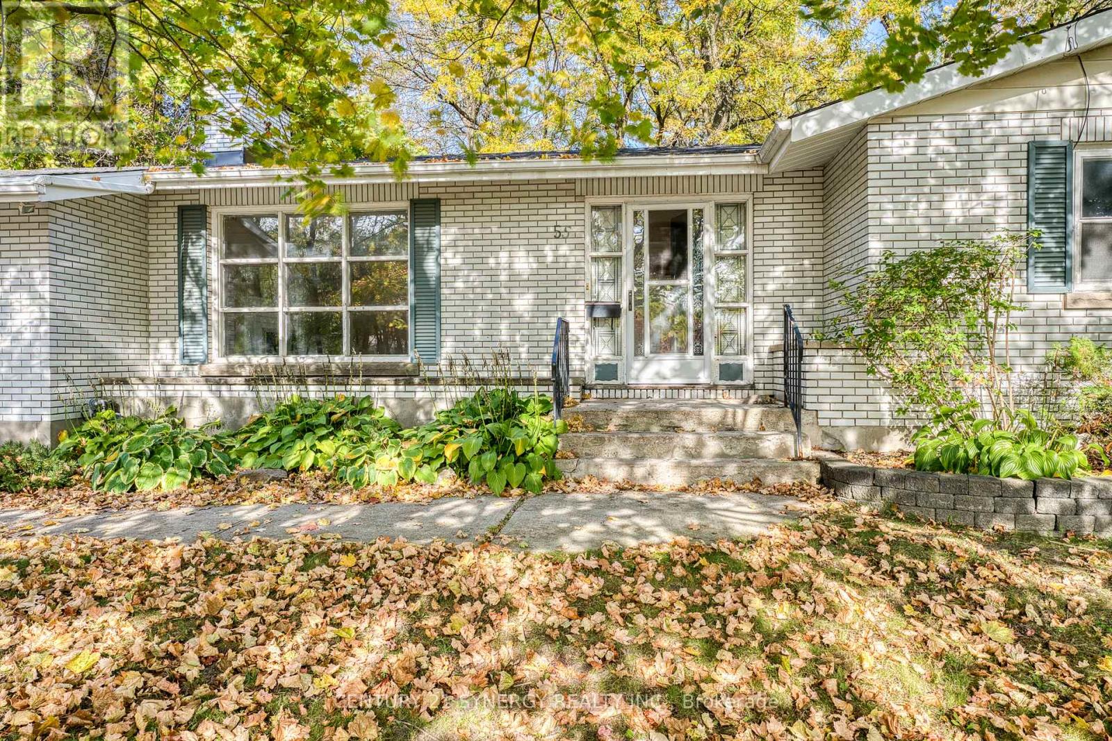 55 DRUMMOND STREET W