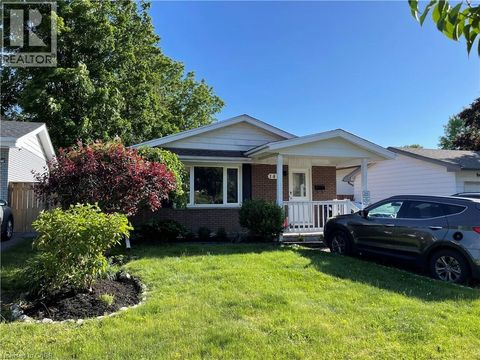 148 GREEN VALLEY Drive Kitchener ON N2P1C4