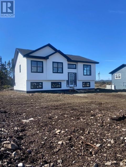 9 Viking Drive Pouch Cove NF A1K1C8
