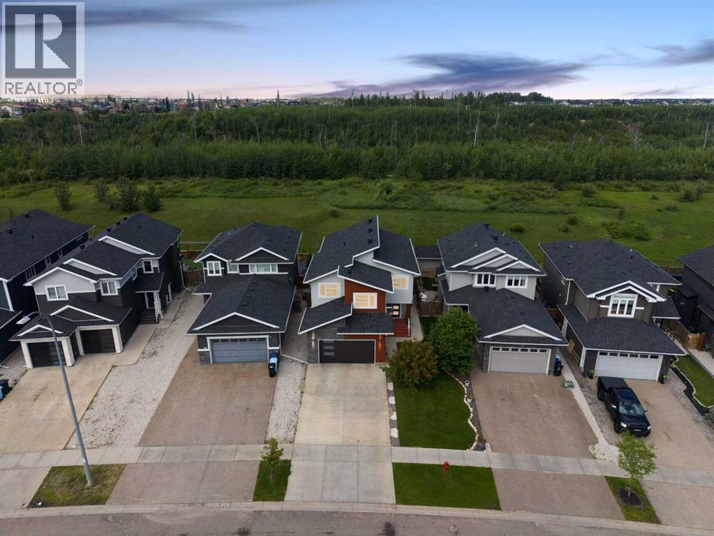 218 Prospect Drive E
