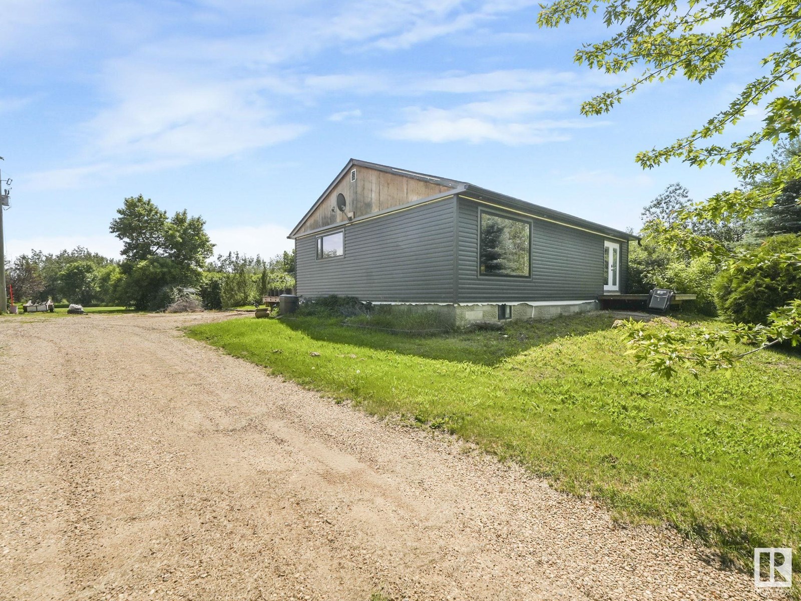 26307 TWP ROAD 570