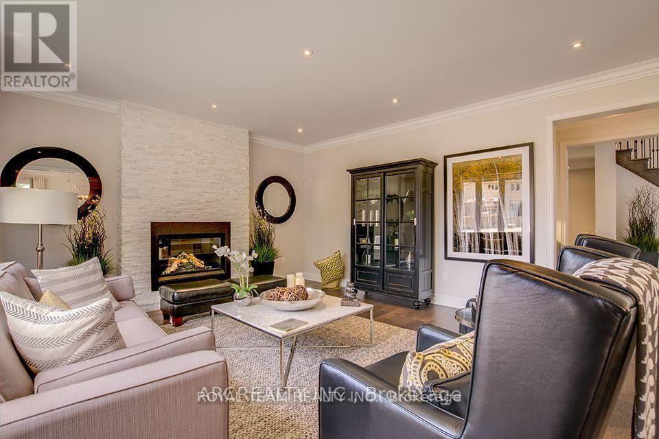 18 MOREAU WAY