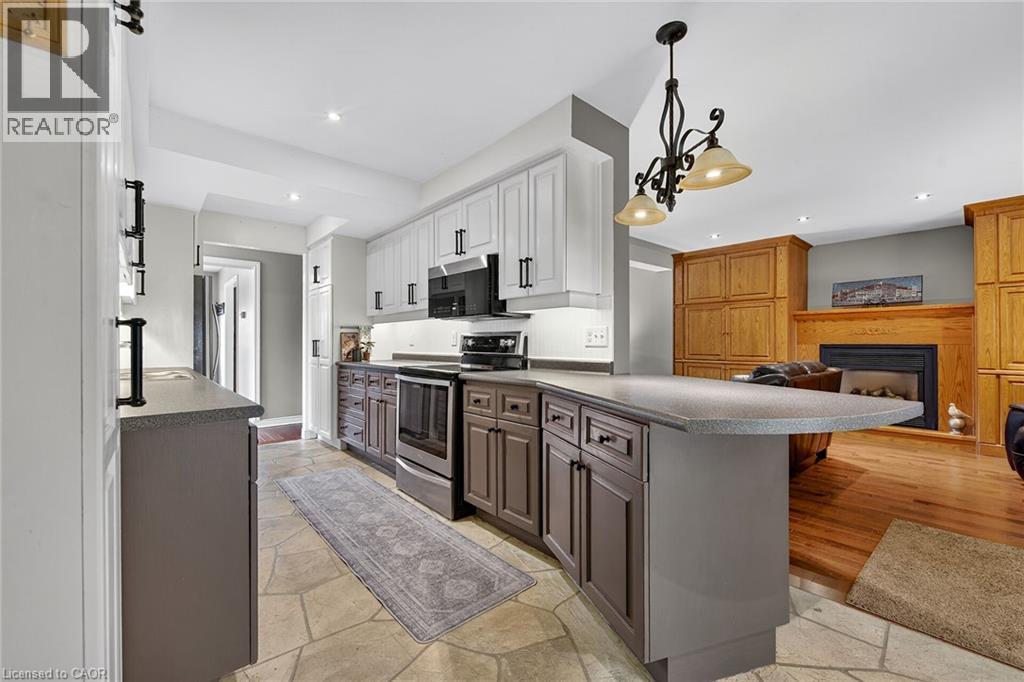 129 GORDON DRUMMOND Avenue