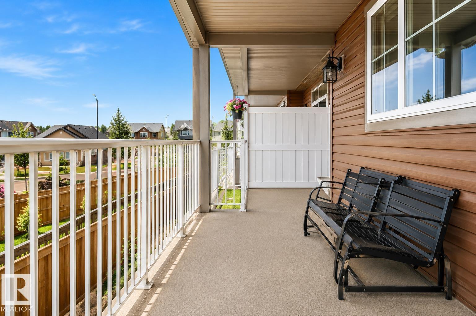 #25 1051 GRAYDON HILL BV SW