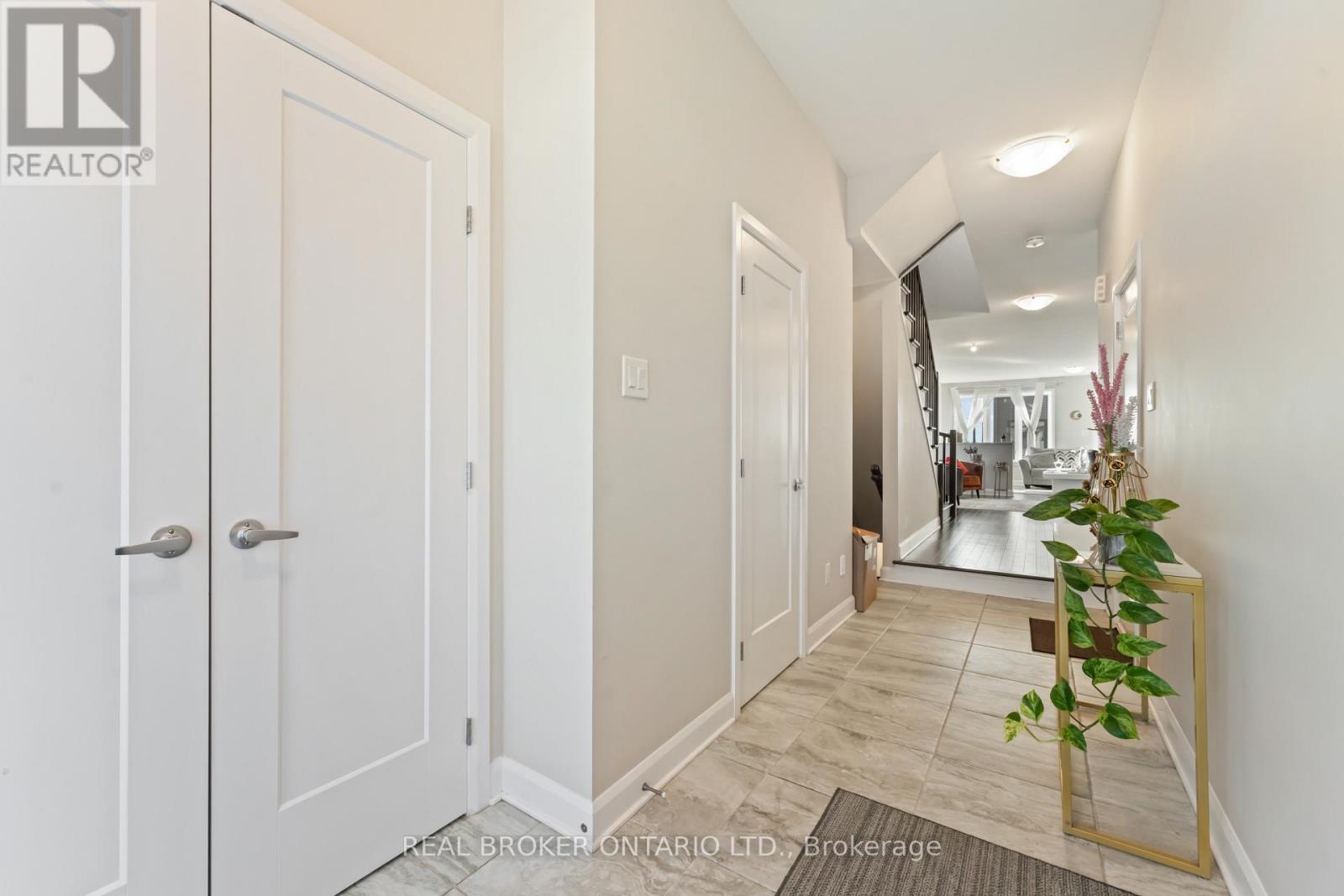 675 TALIESIN CRESCENT