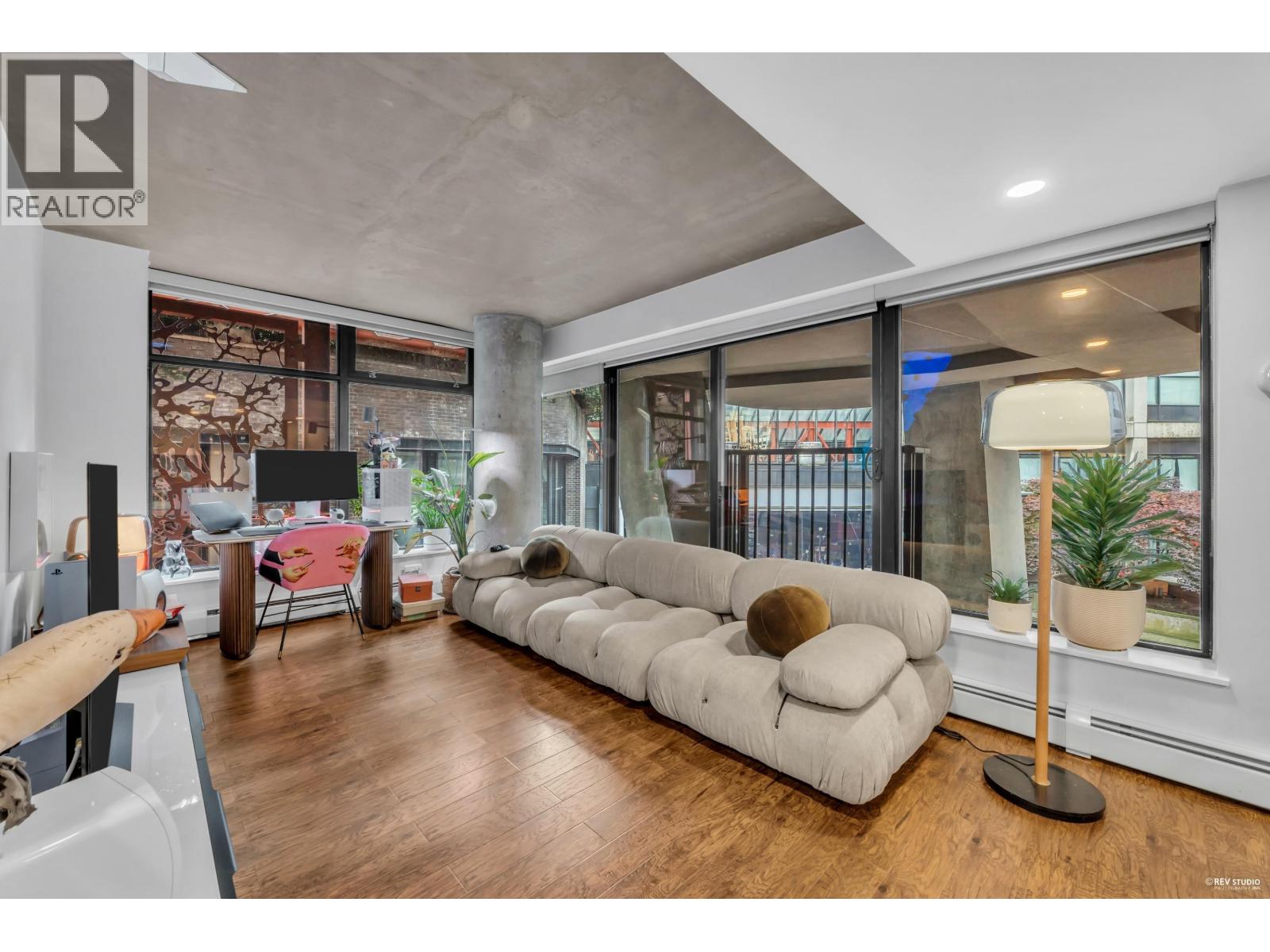 605 128 W CORDOVA STREET