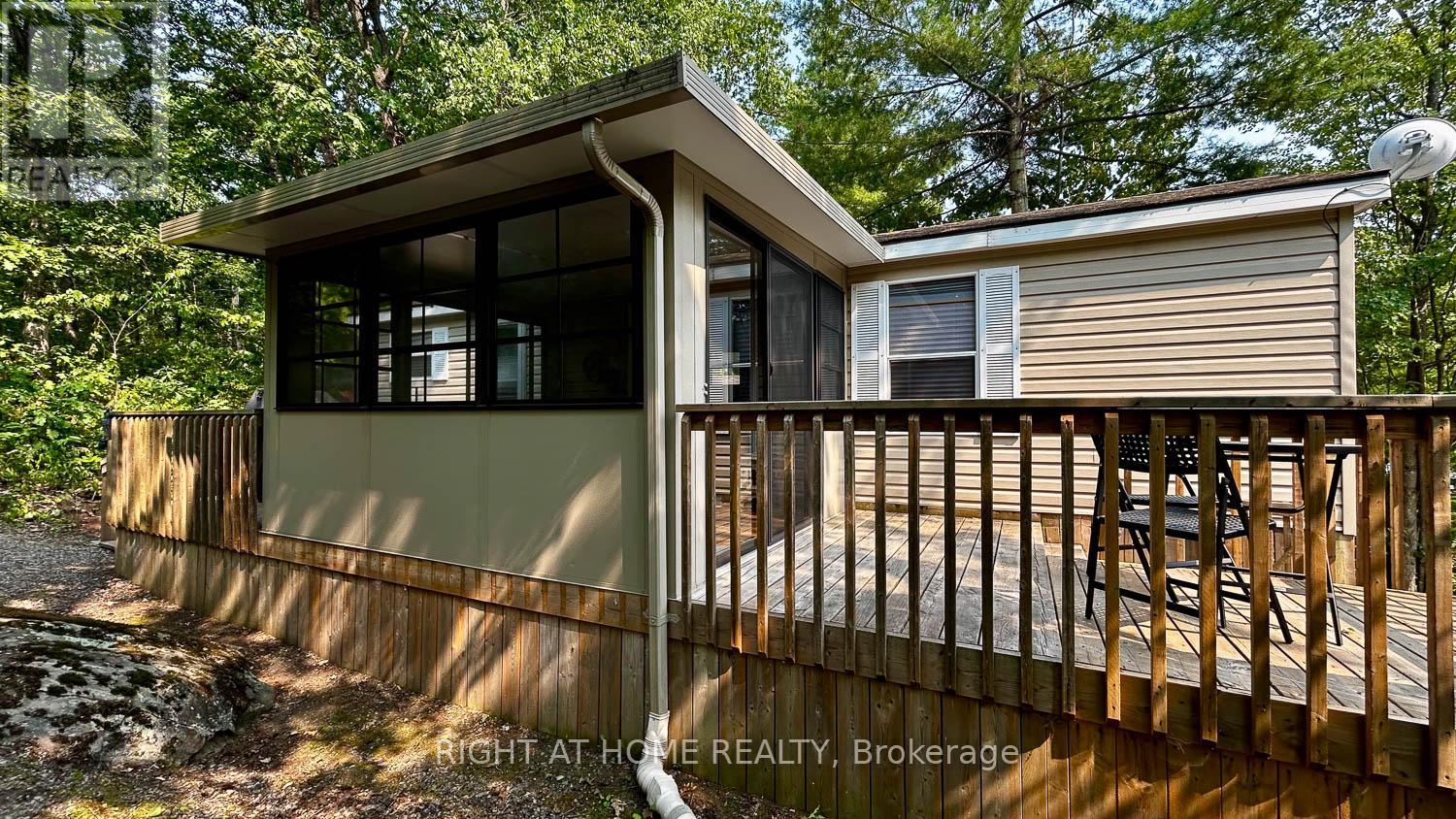 29 MAPLE RIDGE - 1336 SOUTH MORRISON LAKE ROAD