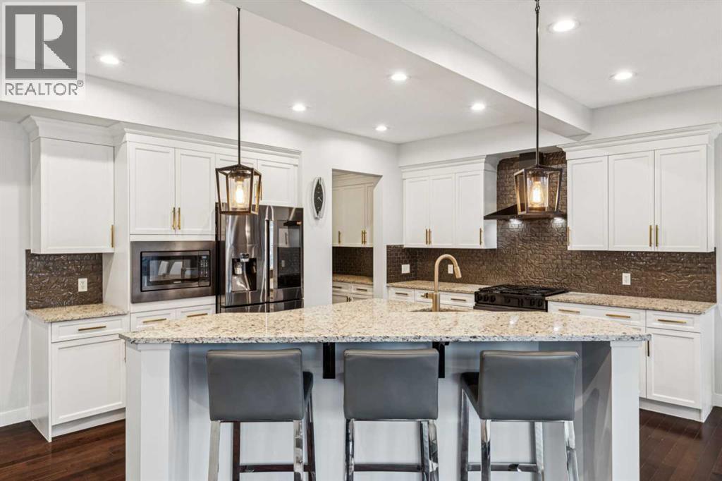 290 Mahogany Place SE