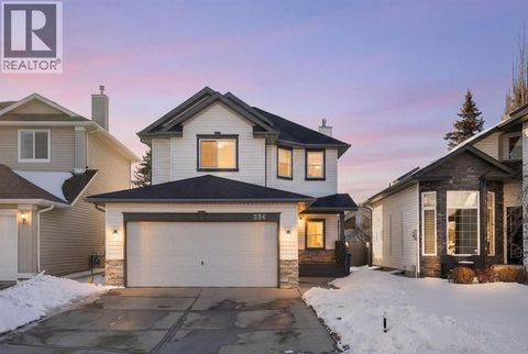 356 Douglas Ridge Green SE Calgary AB T2Z2Z9