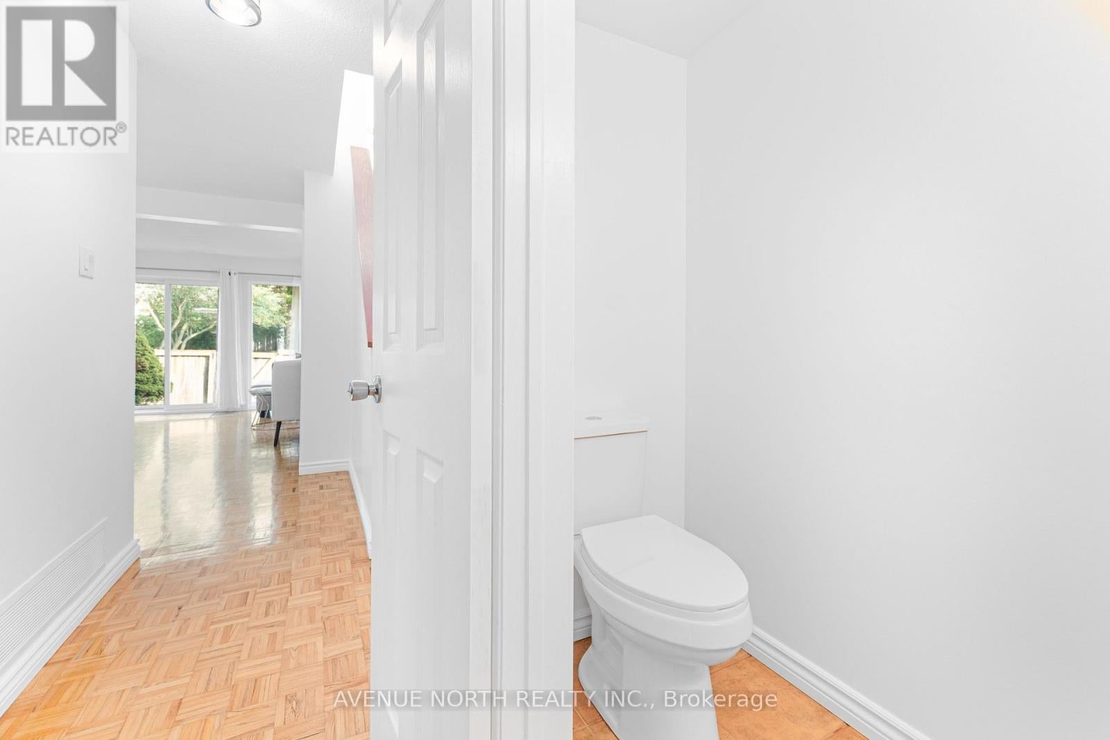 - - 104 BANNERHILL PRIVATE