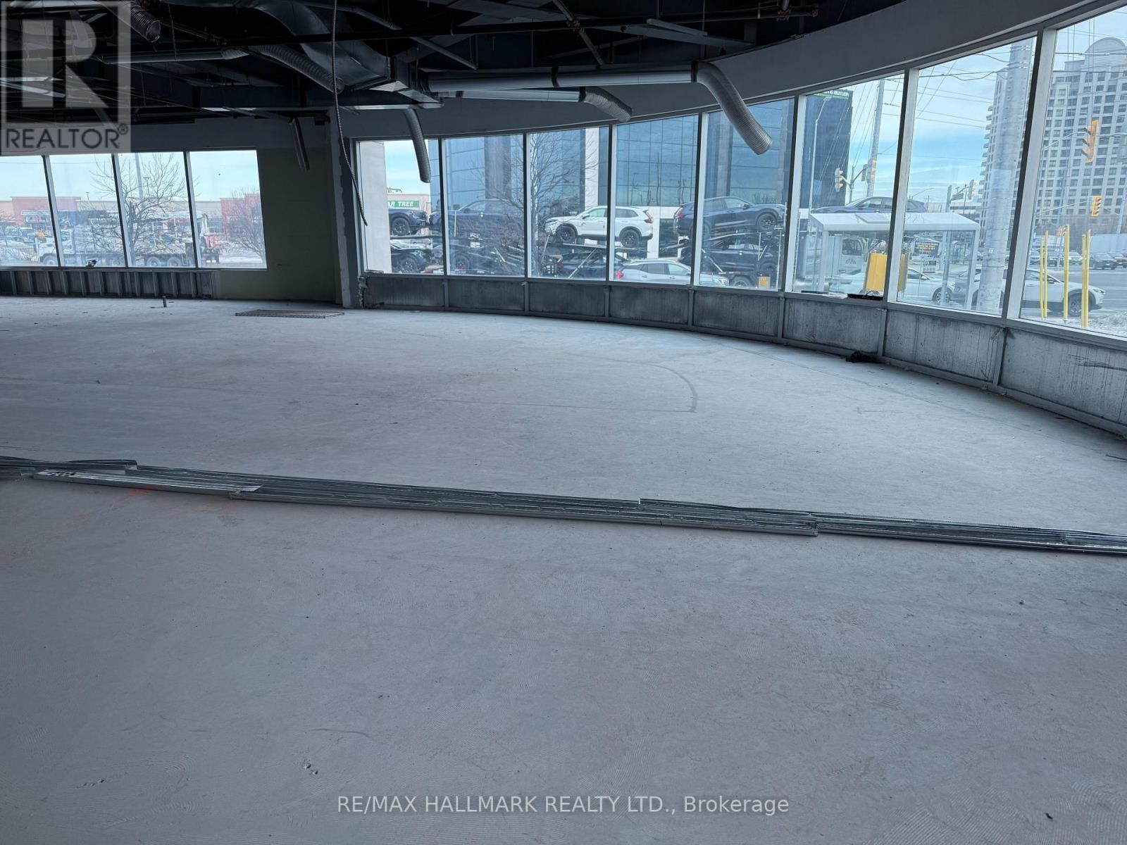 111 & 112 - 9100 JANE STREET