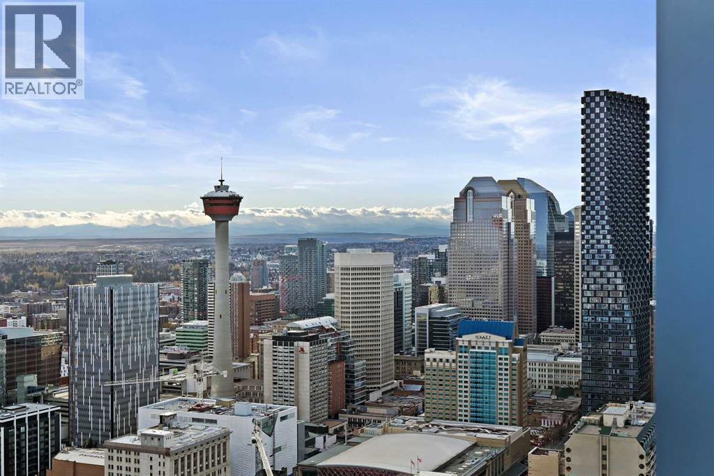 4104, 530 3rd Street SE