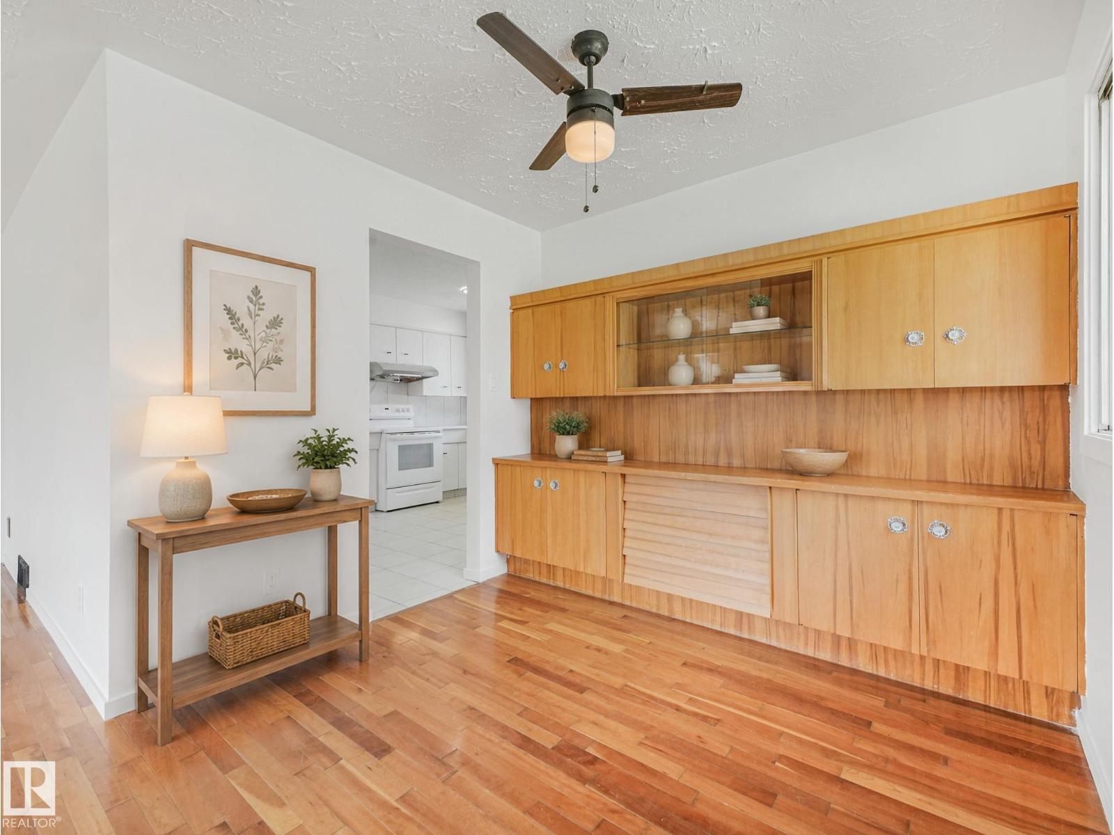 11616 158 AV NW NW