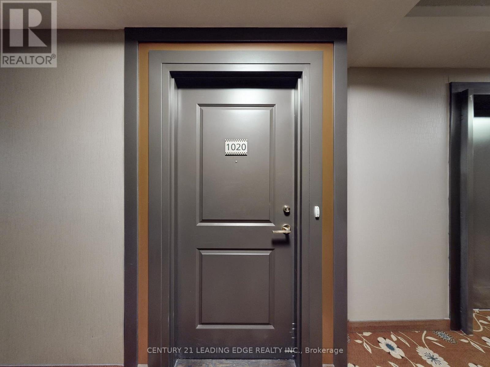 1020 - 11211 YONGE STREET
