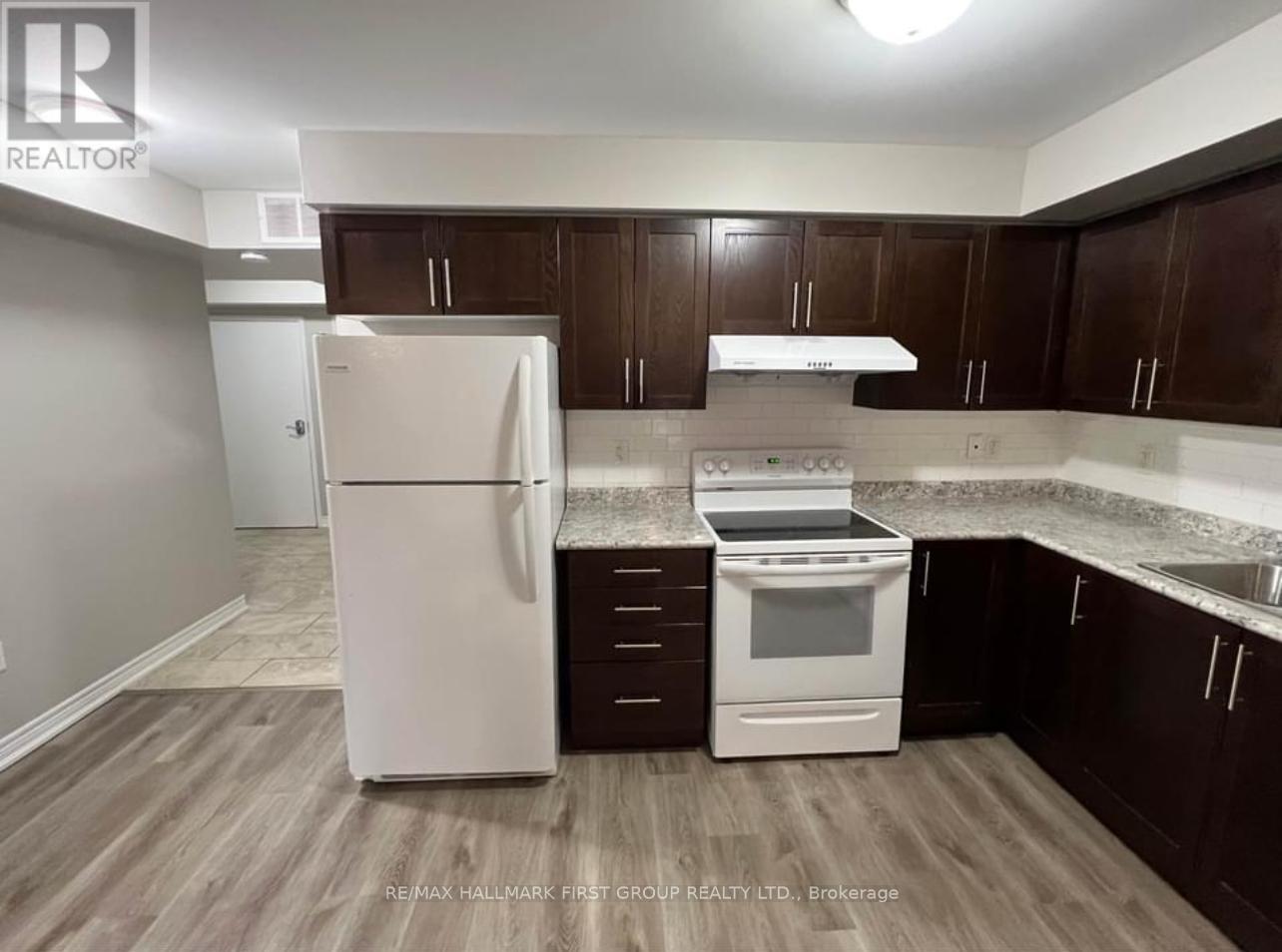 BASEMENT - 146 CAPREOL COURT