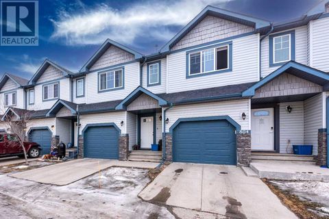 804, 620 Luxstone Landing SW Airdrie AB T4B0B6
