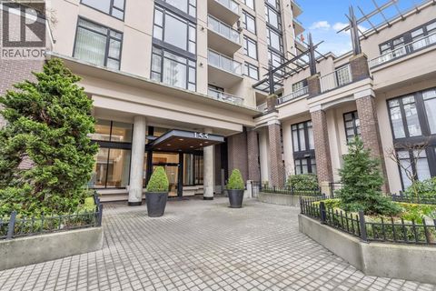 704 155 W 1ST STREET North Vancouver BC V7M3N8