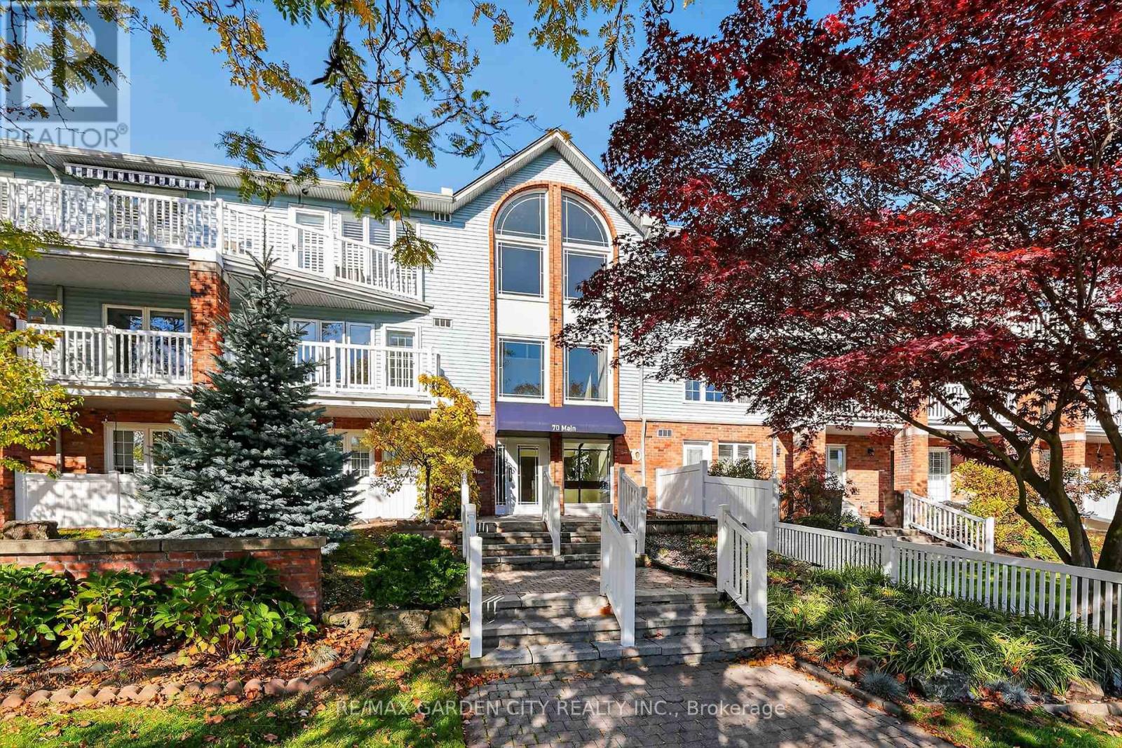 201 - 70 MAIN STREET